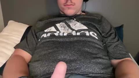 Snapshot of 257123 chatting on 14, 4, 2026 257123 online show from 14, 4, 2026