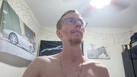 Snapshot of 2big2hype chatting on 5, 7, 2026 cheif online show from 5, 7, 2026