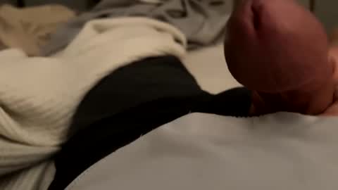 Snapshot of 2centz chatting on 8, 12, 2024 2centz online show from 8, 12, 2024