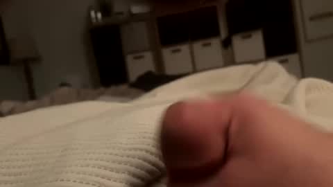 Snapshot of 2centz chatting on 4, 1, 2025 2centz online show from 4, 1, 2025