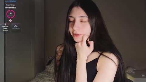 Snapshot of 2insensitive chatting on 27, 2, 2025 Lina free control in pvt online show from 27, 2, 2025