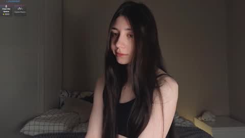 Snapshot of 2insensitive chatting on 7, 3, 2025 Lina free control in pvt online show from 7, 3, 2025