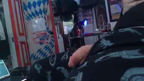 2muchdic4u online show from 30, 1, 2025