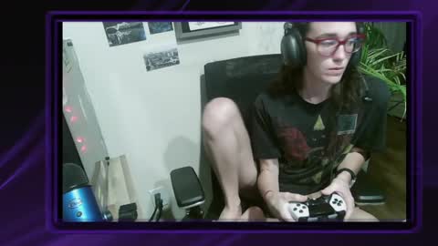 Snapshot of 2photogs_raw chatting on 8, 10, 2025 2photogs_raw online show from 8, 10, 2025