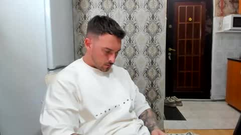 Snapshot of 2sexymuscles chatting on 15, 5, 2026 2sexymuscles online show from 15, 5, 2026