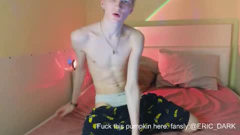 Snapshot of 365party chatting on 4, 11, 2025 Charlie online show from 4, 11, 2025