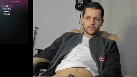 Alex THE BIG SNAKE DUDE online show from 9, 7, 2026