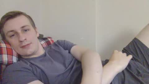 Snapshot of 3andy3 chatting on 4, 10, 2025 Andy online show from 4, 10, 2025