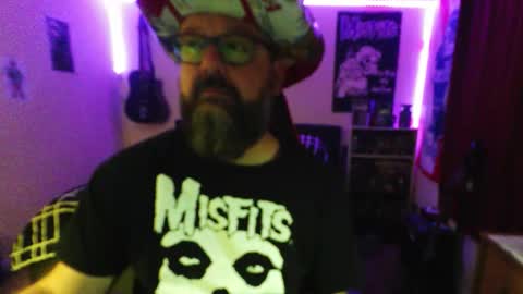 Snapshot of 3ndlessmike chatting on 16, 11, 2025 3ndlessmike online show from 16, 11, 2025