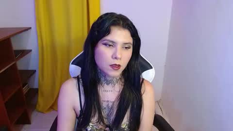 Snapshot of 3rika_gomez chatting on 26, 10, 2025 erika online show from 26, 10, 2025