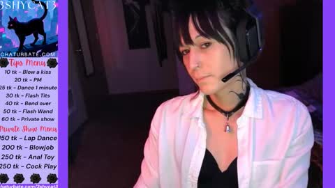 Snapshot of 3shycat3 chatting on 17, 10, 2025 3ShyCat3 online show from 17, 10, 2025