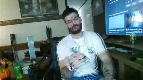 420pussyeater35 online show from 24, 11, 2025