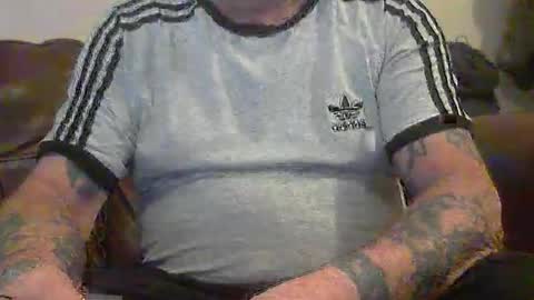 Snapshot of 50horn chatting on 9, 2, 2025 50horn online show from 9, 2, 2025