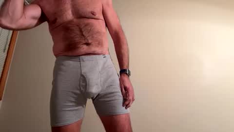 Snapshot of 50plusbeachbum chatting on 16, 11, 2025 50plusbeachbumm online show from 16, 11, 2025