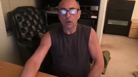 Snapshot of 66sexytime99 chatting on 10, 1, 2026 daddy vegas for single women and couples here online show from 10, 1, 2026