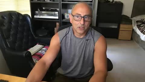 Snapshot of 66sexytime99 chatting on 8, 3, 2026 daddy vegas for single women and couples here online show from 8, 3, 2026