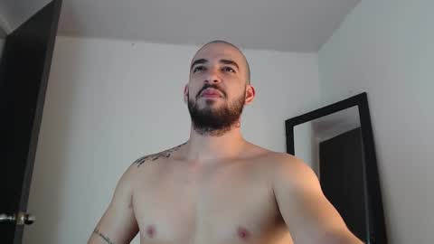 Snapshot of 69milk chatting on 15, 9, 2025 69milk online show from 15, 9, 2025