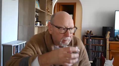  Papi  online show from 14, 2, 2025