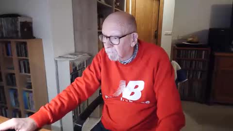  Papi  online show from 26, 11, 2025