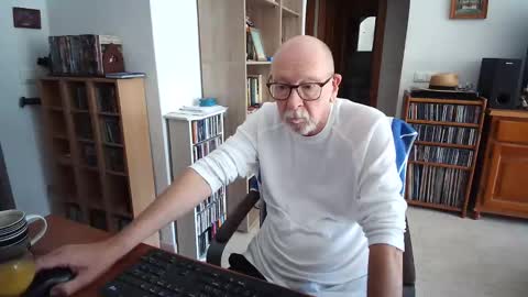 Snapshot of 7thsojourn chatting on 27, 4, 2026 Papi online show from 27, 4, 2026