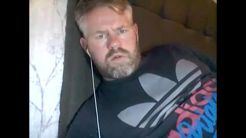 Snapshot of 81jonnyx chatting on 30, 12, 2024 81jonnyx online show from 30, 12, 2024