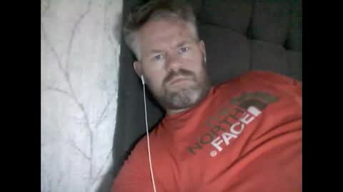 Snapshot of 81jonnyx chatting on 4, 1, 2025 81jonnyx online show from 4, 1, 2025