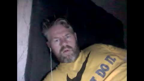 Snapshot of 81jonnyx chatting on 11, 1, 2025 81jonnyx online show from 11, 1, 2025