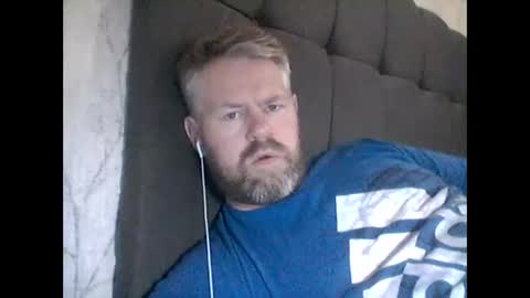 Snapshot of 81jonnyx chatting on 20, 2, 2025 81jonnyx online show from 20, 2, 2025