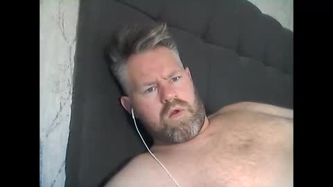 Snapshot of 81jonnyx chatting on 11, 3, 2025 81jonnyx online show from 11, 3, 2025