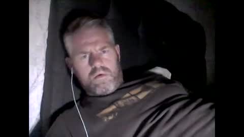 Snapshot of 81jonnyx chatting on 17, 10, 2025 81jonnyx online show from 17, 10, 2025