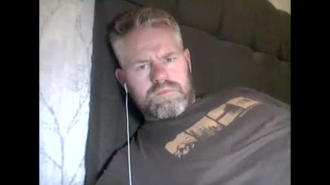 Snapshot of 81jonnyx chatting on 25, 11, 2025 81jonnyx online show from 25, 11, 2025