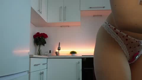 Snapshot of 888_666 chatting on 17, 4, 2026 Monicano face online show from 17, 4, 2026