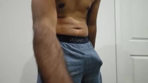 Snapshot of 8inch_desi chatting on 5, 12, 2025 8inch_desi online show from 5, 12, 2025
