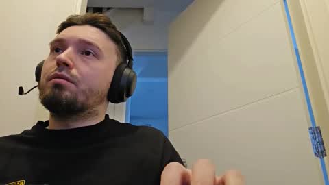 8inchdude93 online show from 9, 1, 2026