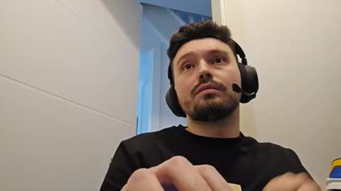 8inchdude93 online show from 5, 3, 2026