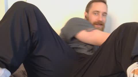 8InchesAndSomeHoles online show from 5, 1, 2026