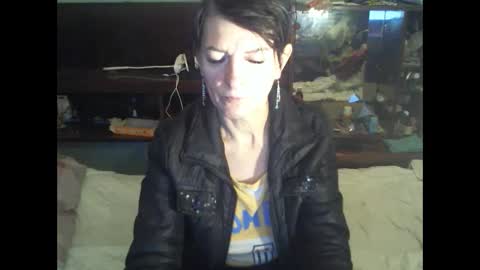 Snapshot of 8mistress8 chatting on 2, 3, 2025 8MISTRESS8 online show from 2, 3, 2025