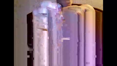 Snapshot of 8x_larry_x8 chatting on 1, 3, 2026 Invictus hornydad online show from 1, 3, 2026