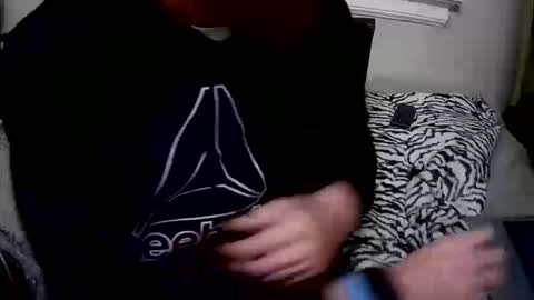 Snapshot of 90210screamer chatting on 17, 10, 2025 90210screamer online show from 17, 10, 2025