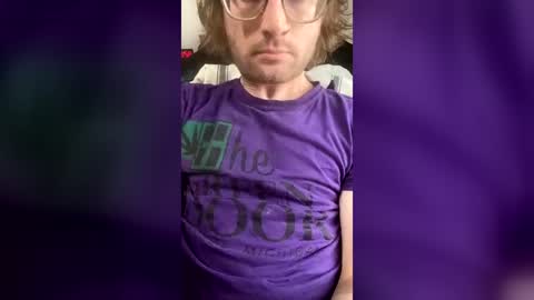 Snapshot of 94stoner chatting on 24, 7, 2026 Topher online show from 24, 7, 2026