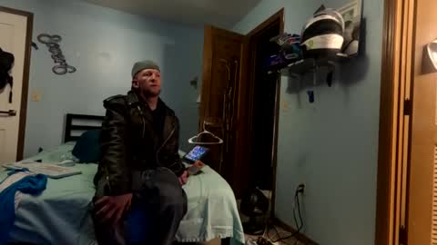 Snapshot of 9_25 chatting on 9, 12, 2024 8over6 online show from 9, 12, 2024