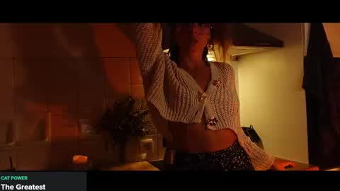 Snapshot of 9calliope chatting on 27, 9, 2025 9calliope online show from 27, 9, 2025