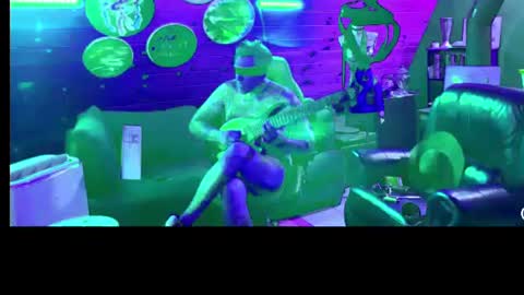Snapshot of 9stringgstringdivabunny chatting on 17, 7, 2026 siphon online show from 17, 7, 2026