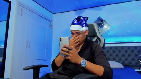 Snapshot of _0324 chatting on 24, 12, 2024 rick online show from 24, 12, 2024