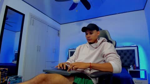 Snapshot of _0324 chatting on 3, 1, 2025 rick online show from 3, 1, 2025