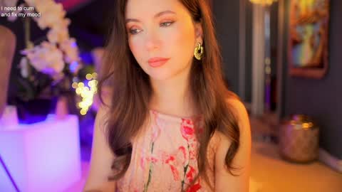 Sophia  online show from 31, 10, 2025