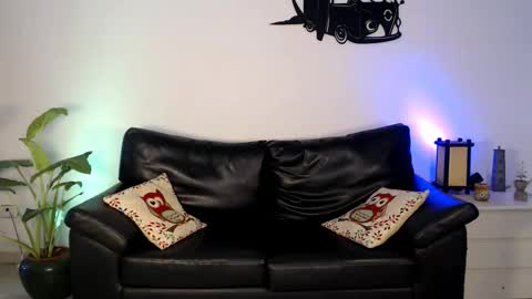 Maia  Martin online show from 18, 3, 2026