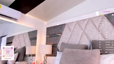 Snapshot of _abby__ chatting on 24, 2, 2025 Gabriela abby online show from 24, 2, 2025