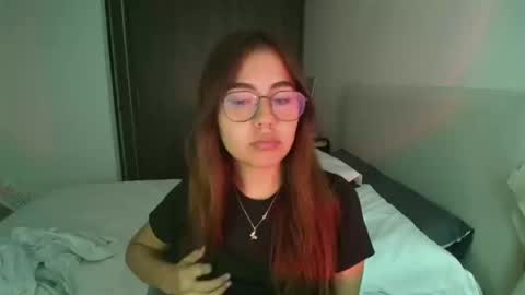 Snapshot of _abbyyyy_ chatting on 4, 2, 2025 abby 3 online show from 4, 2, 2025