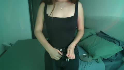 Snapshot of _abbyyyy_ chatting on 6, 2, 2025 abby 3 online show from 6, 2, 2025